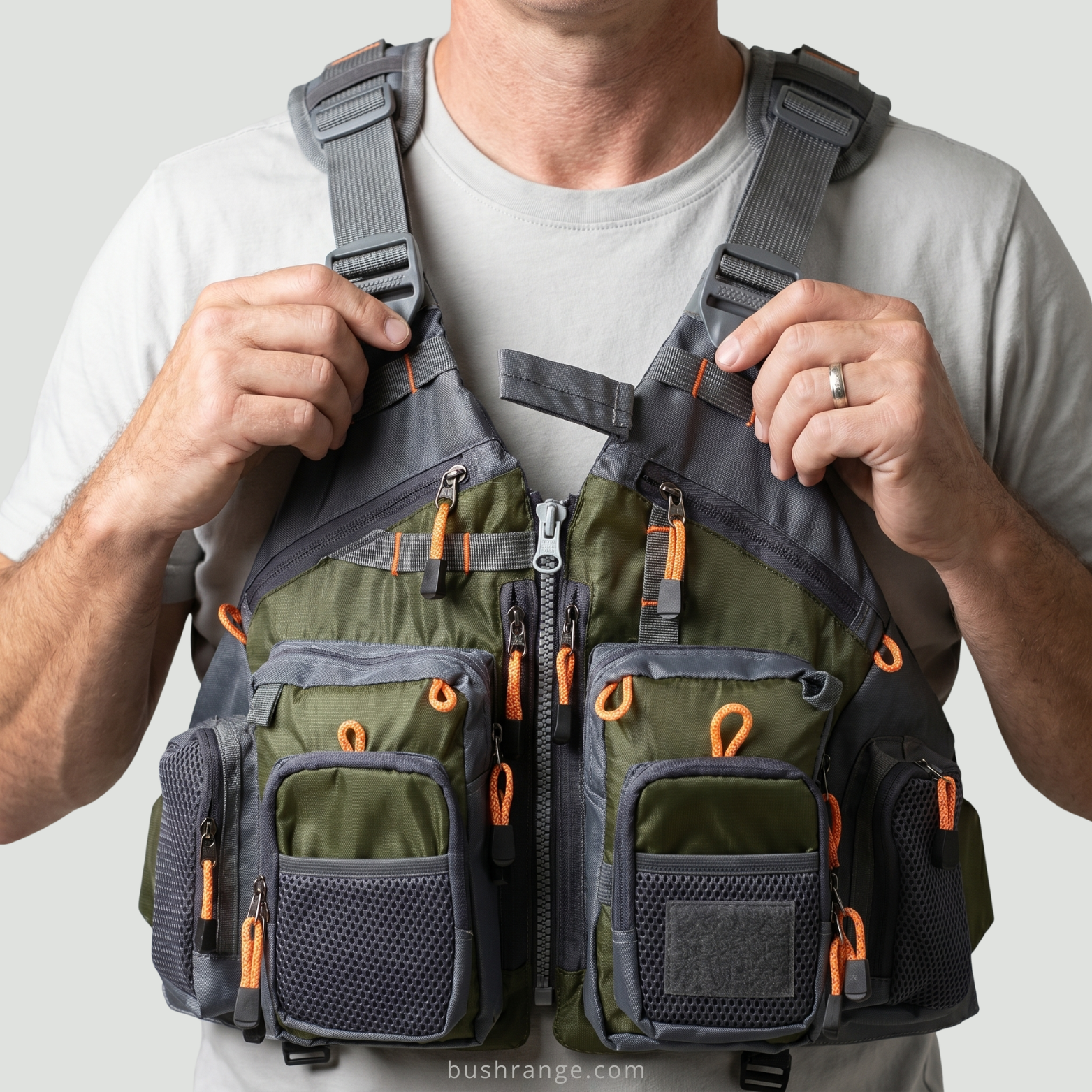 Men’s Multi-Pocket Outdoor Vest – Breathable Design for Fishing